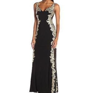 SOLD Betsy and Adam Illusion back dress NWT